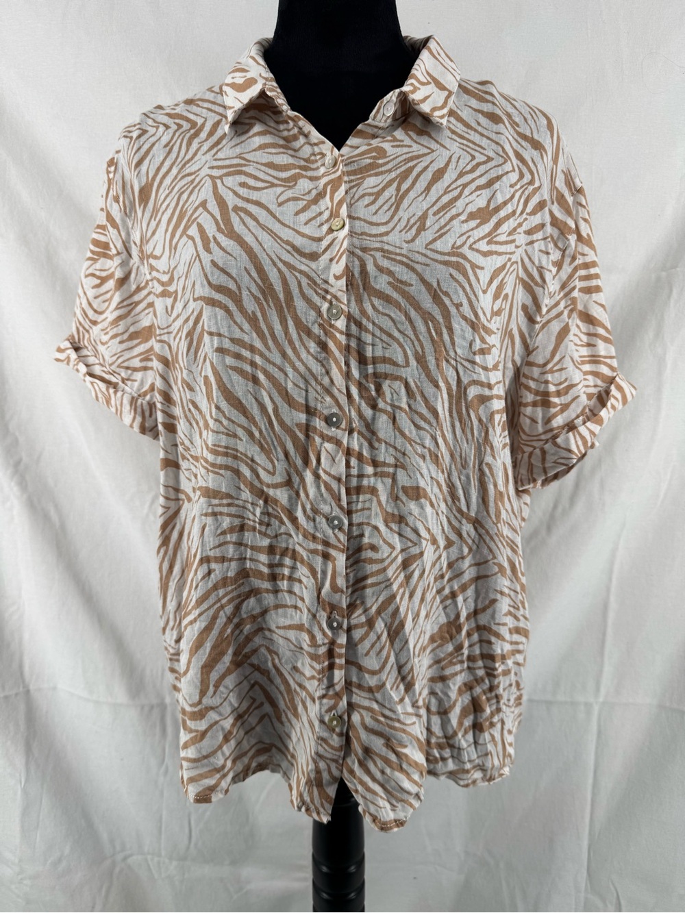 Cynthia Rowley 100% Linen Cream Shirt with Tan Zebra Stripes
